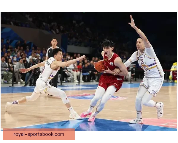 CBA排名风云变幻：北京重返前四新疆崛起深圳成最大赢家